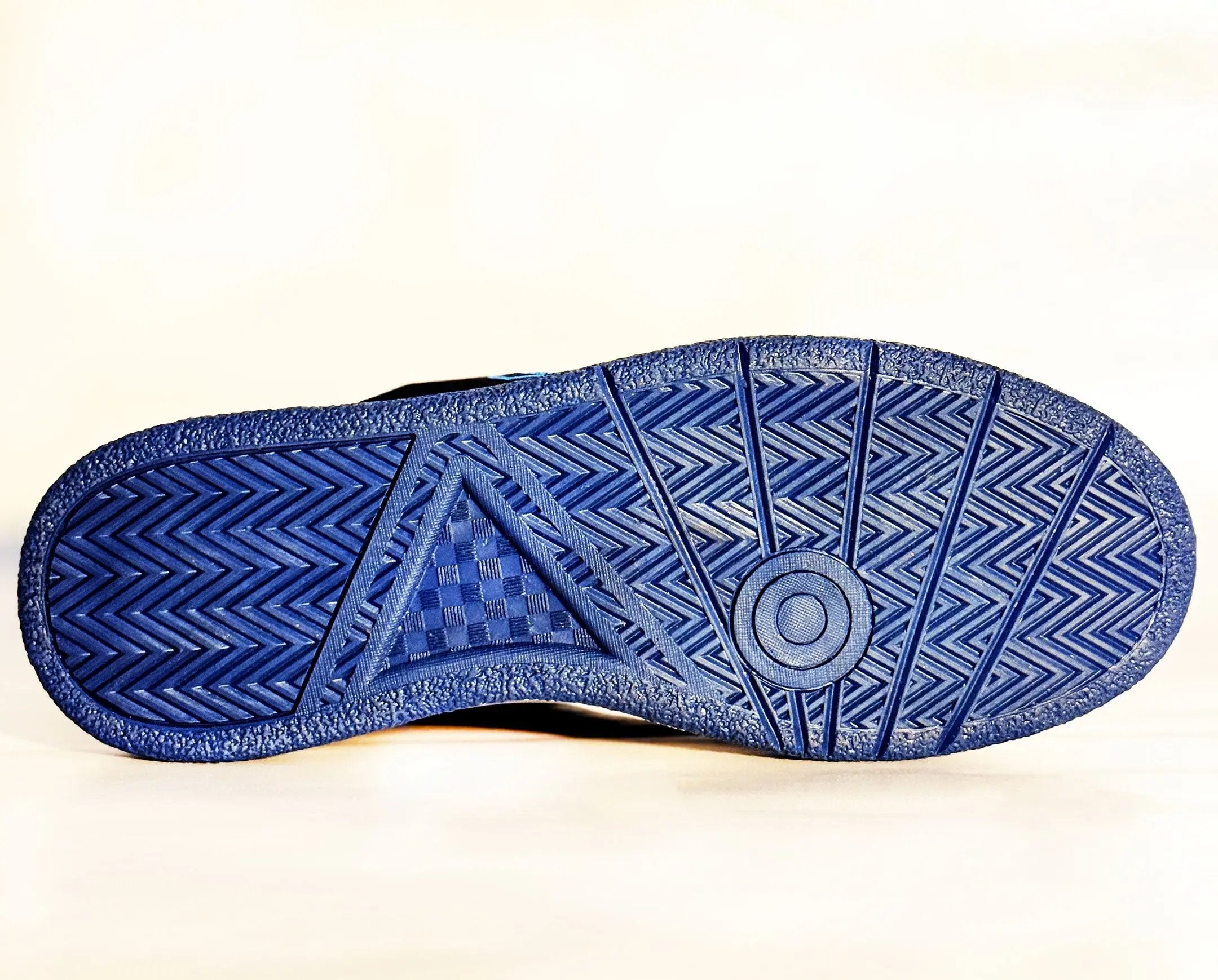 Linea First-black-scarpe da skate Creo skateboards