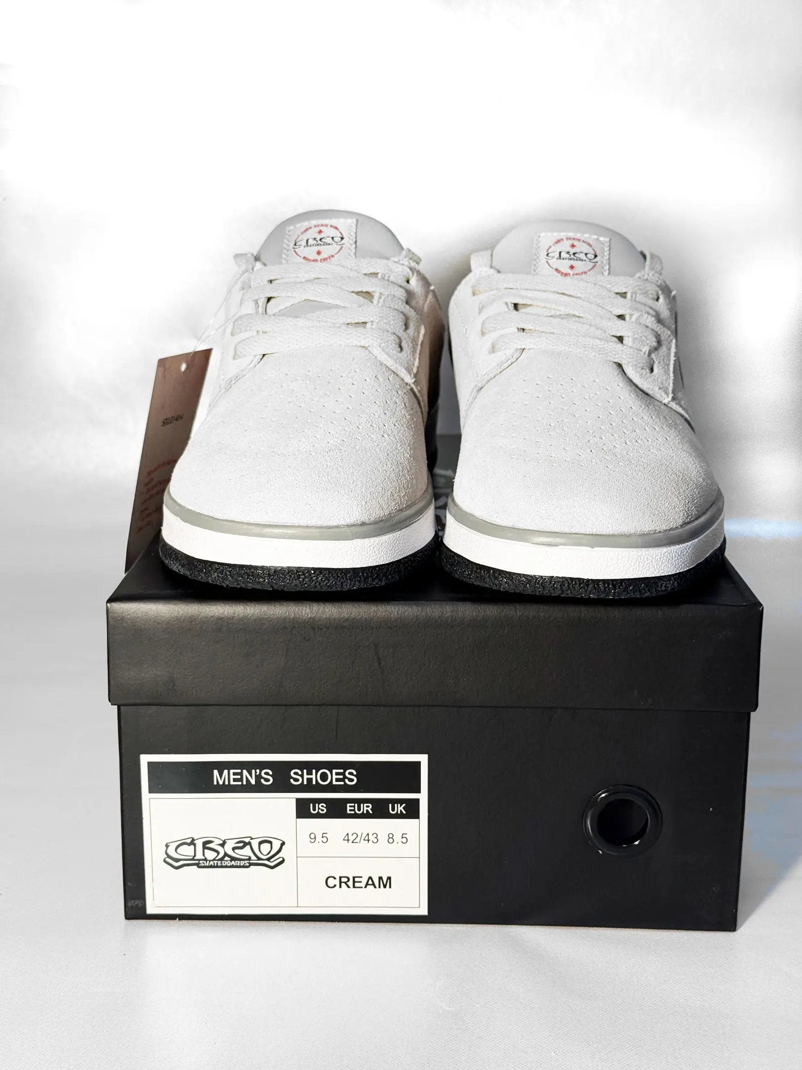 Linea First-cream-scarpe da skate Creo skateboards