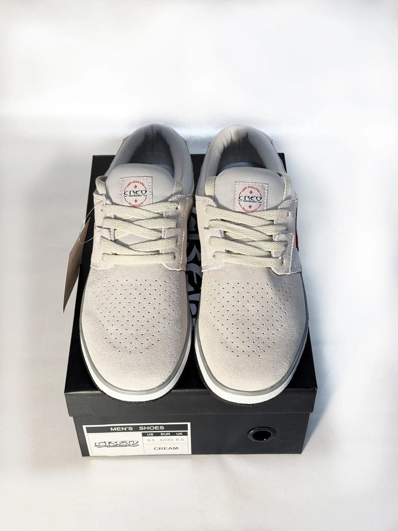 Linea First-cream-scarpe da skate Creo skateboards
